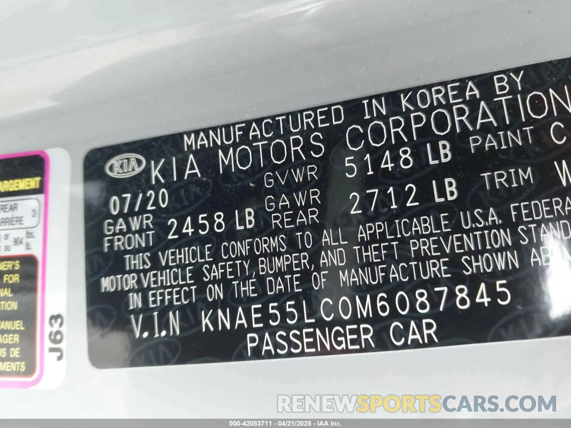 9 Photograph of a damaged car KNAE55LC0M6087845 KIA STINGER 2021