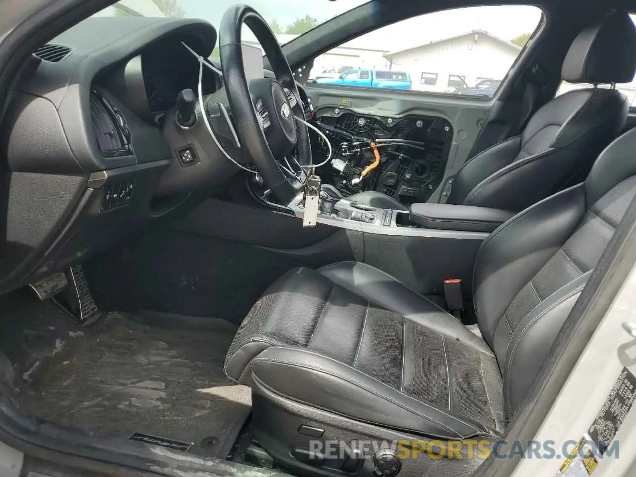 7 Photograph of a damaged car KNAE55LC5M6090966 KIA STINGER 2021