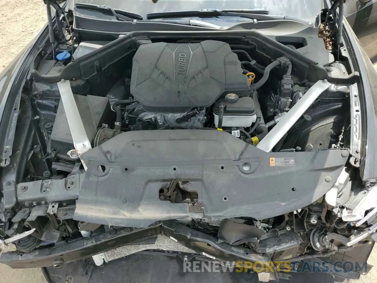 11 Photograph of a damaged car KNAE35LD0N6116275 KIA STINGER 2022