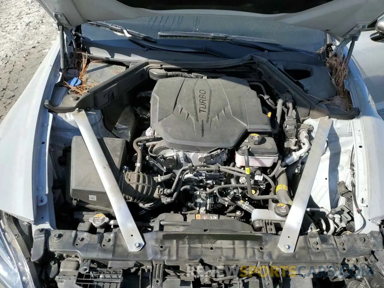 12 Photograph of a damaged car KNAE35LD0N6116390 KIA STINGER 2022