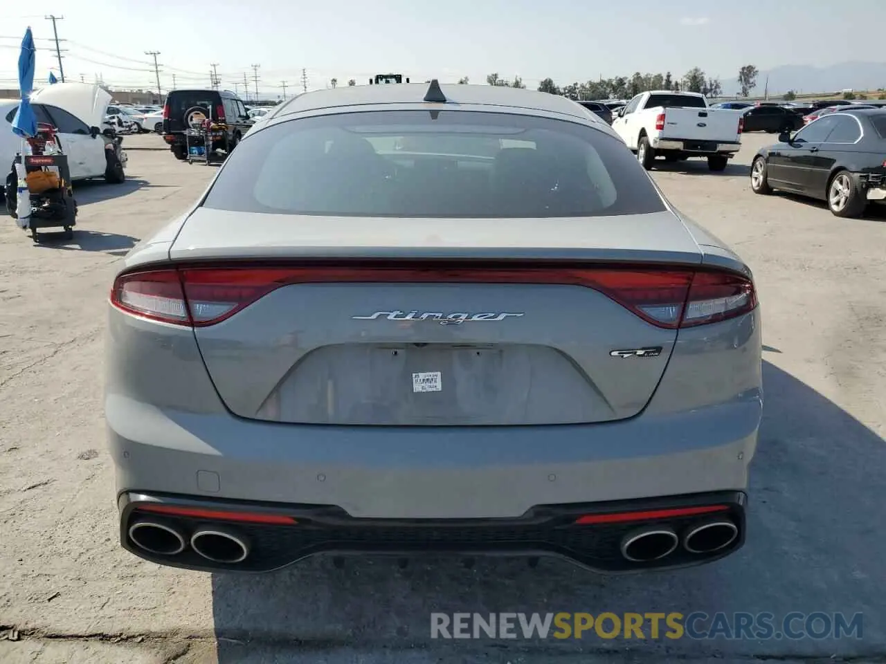 6 Photograph of a damaged car KNAE35LD0N6116762 KIA STINGER 2022