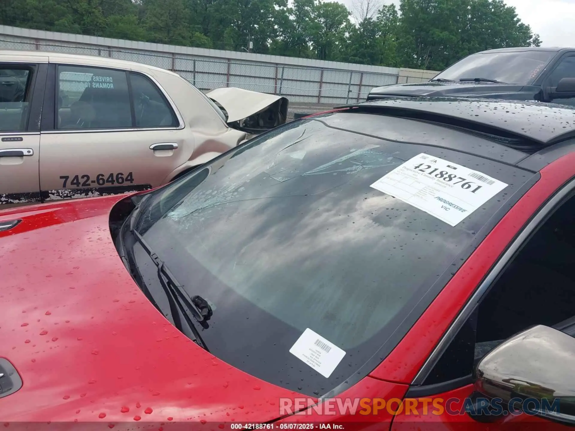 6 Photograph of a damaged car KNAE35LD3N6110664 KIA STINGER 2022