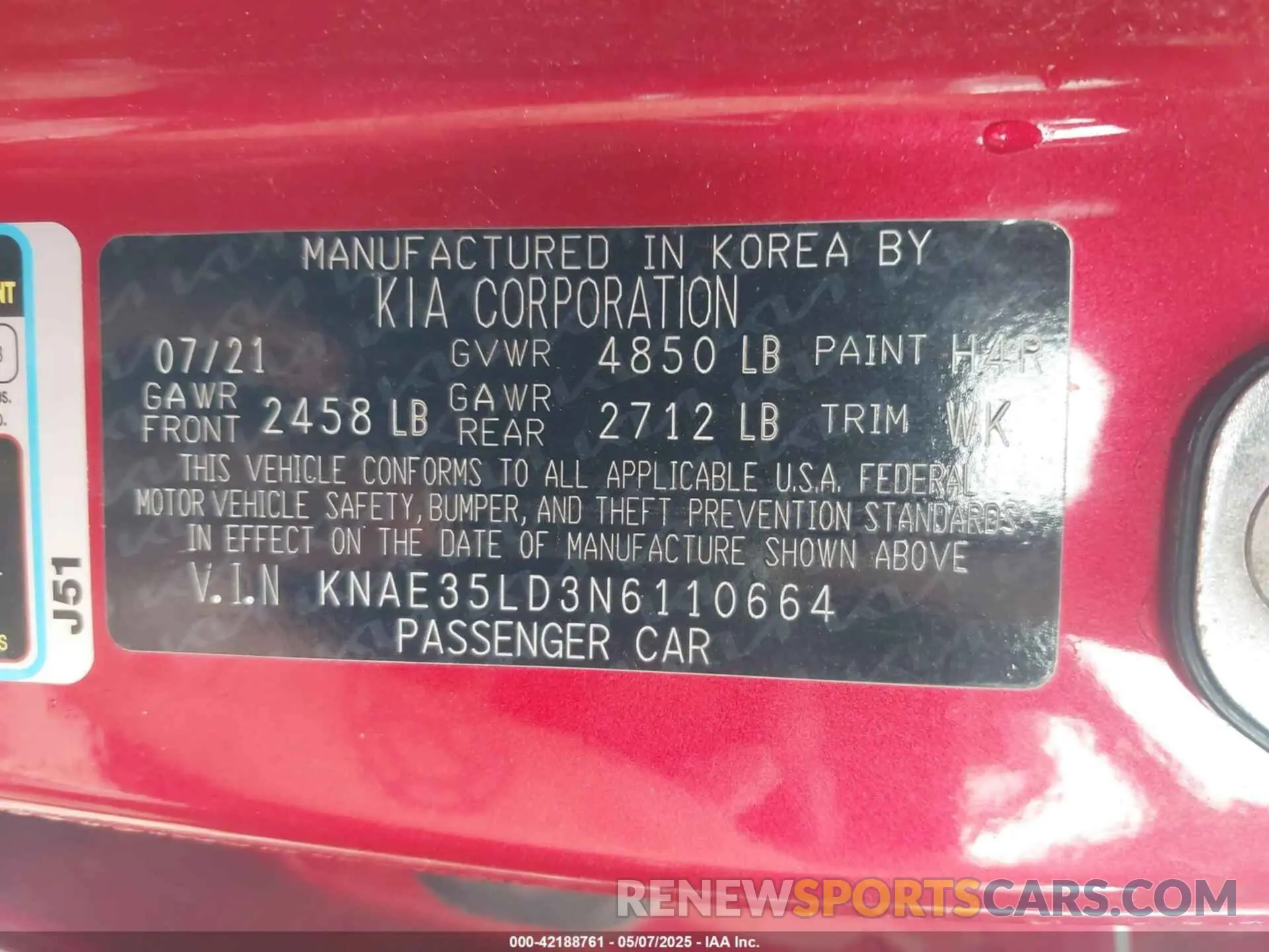 9 Photograph of a damaged car KNAE35LD3N6110664 KIA STINGER 2022