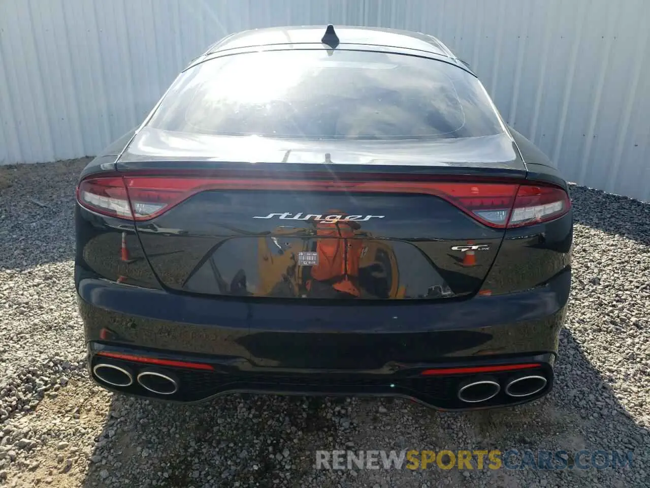6 Photograph of a damaged car KNAE35LD3N6116514 KIA STINGER 2022