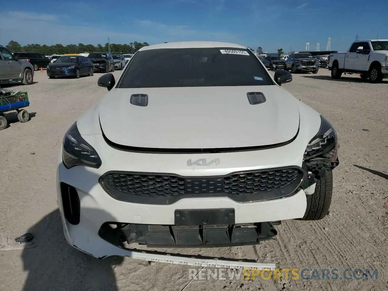 5 Photograph of a damaged car KNAE35LD4N6103996 KIA STINGER 2022