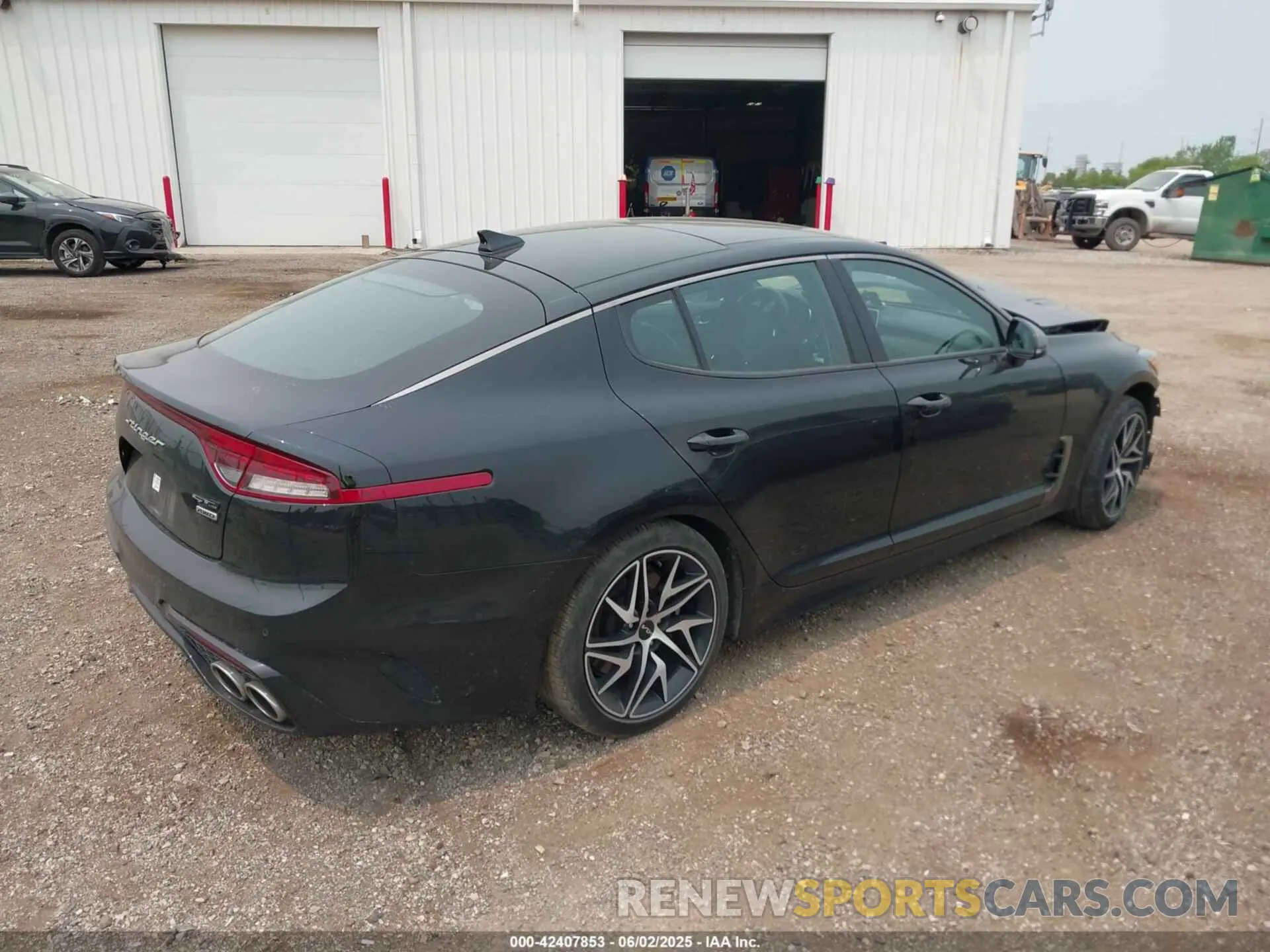 4 Photograph of a damaged car KNAE35LD5N6110326 KIA STINGER 2022