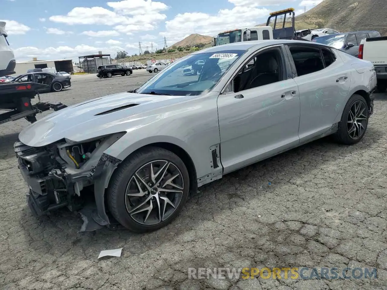 1 Photograph of a damaged car KNAE35LD5N6110682 KIA STINGER 2022