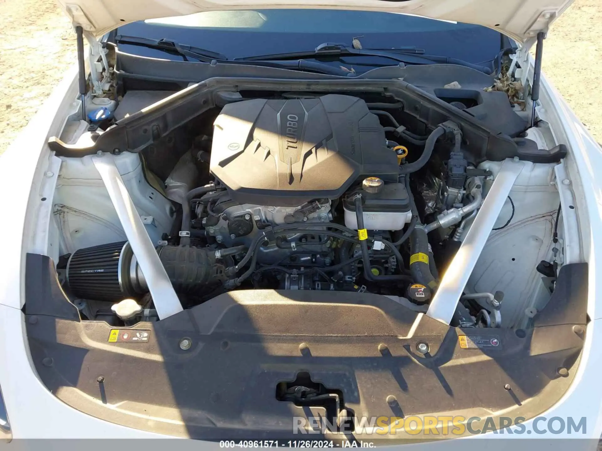 10 Photograph of a damaged car KNAE35LD6N6104003 KIA STINGER 2022
