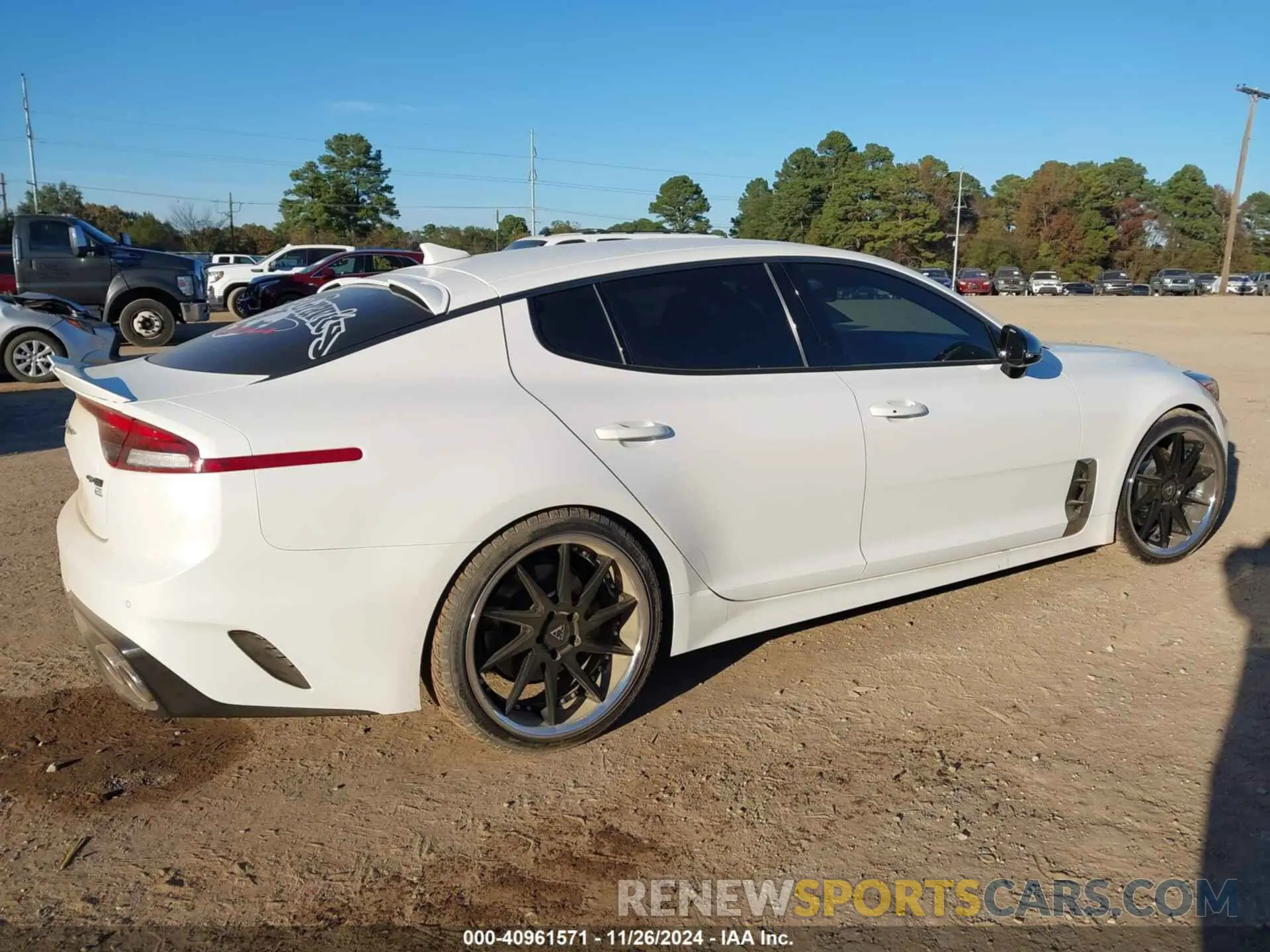 4 Photograph of a damaged car KNAE35LD6N6104003 KIA STINGER 2022