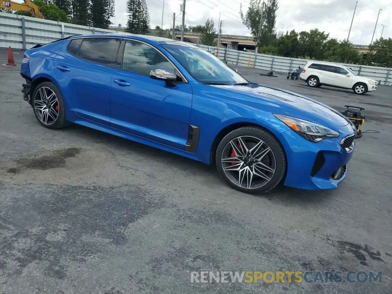 4 Photograph of a damaged car KNAE45LC7N6109179 KIA STINGER 2022