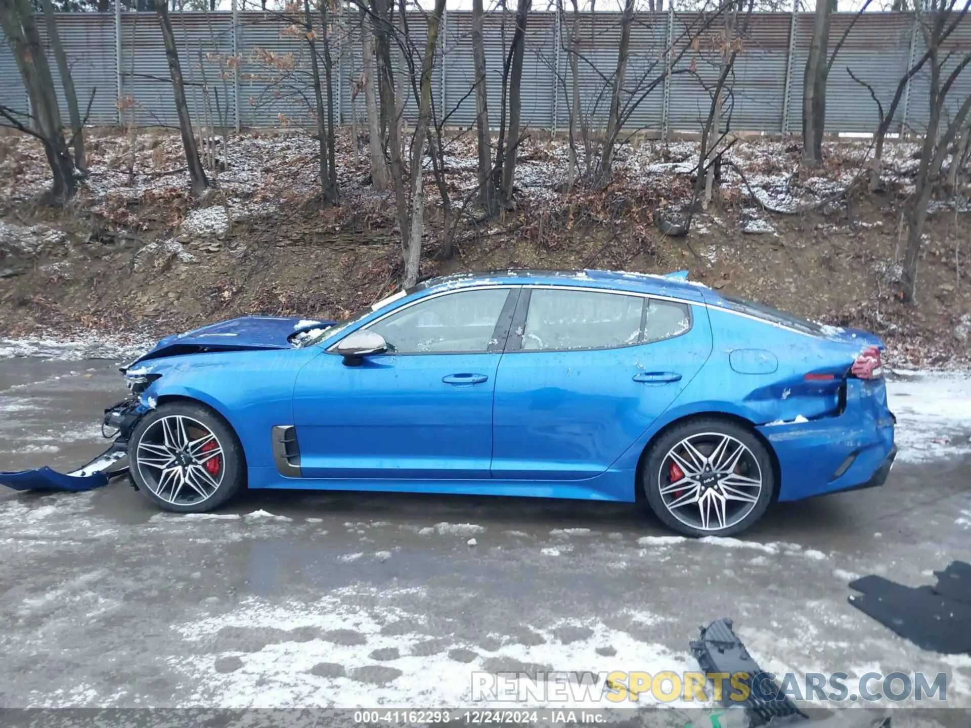 15 Photograph of a damaged car KNAE45LCXN6107958 KIA STINGER 2022
