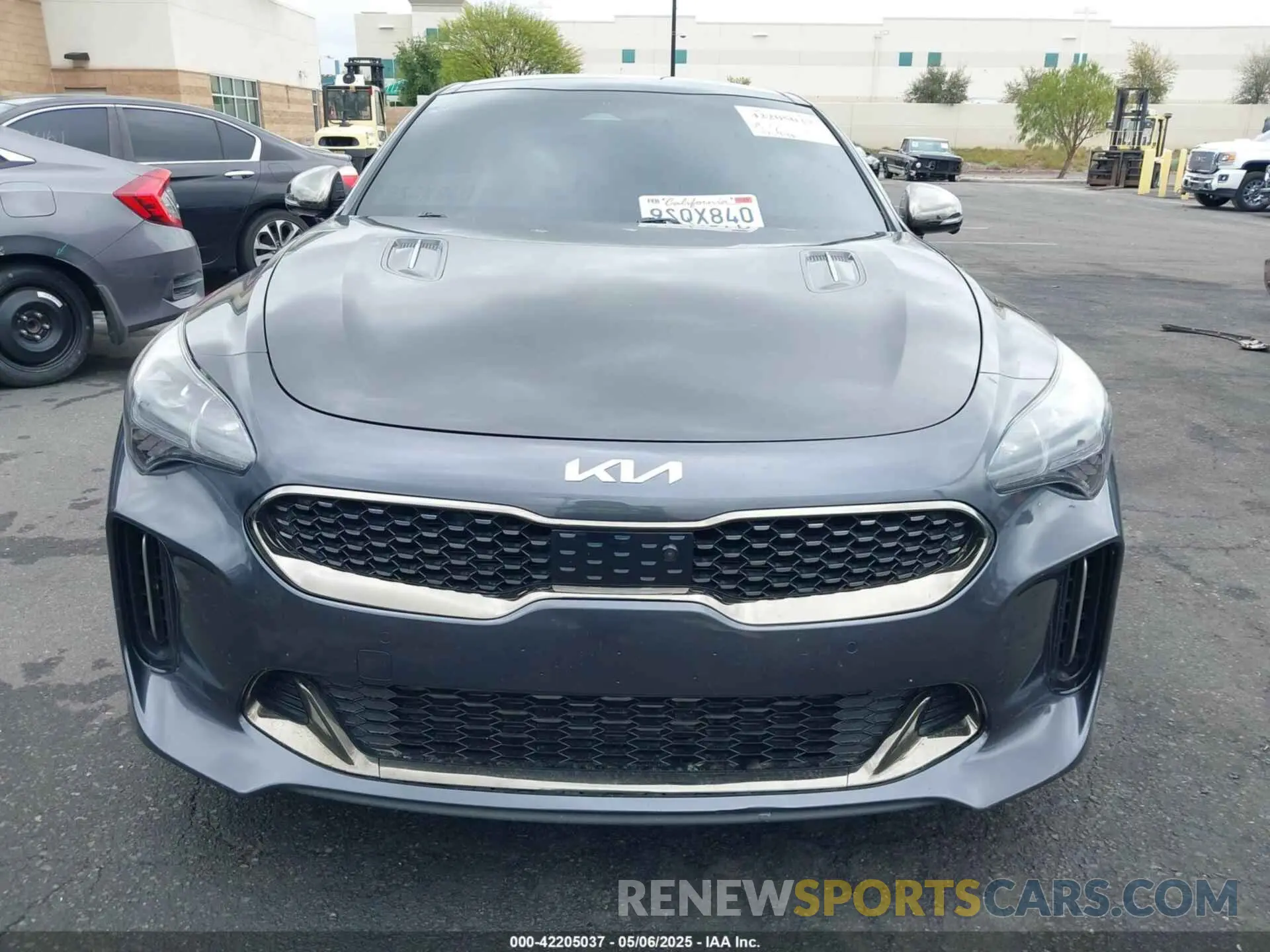 13 Photograph of a damaged car KNAE55LC2N6100662 KIA STINGER 2022