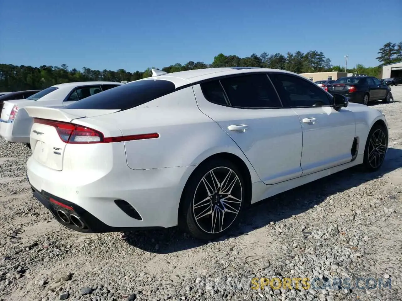 3 Photograph of a damaged car KNAE55LC3N6101660 KIA STINGER 2022