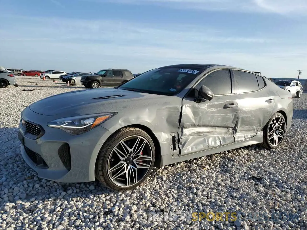 1 Photograph of a damaged car KNAE55LC7N6120180 KIA STINGER 2022
