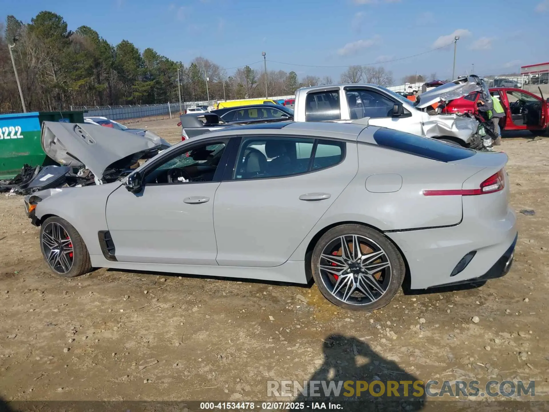 14 Photograph of a damaged car KNAE55LC8N6110483 KIA STINGER 2022