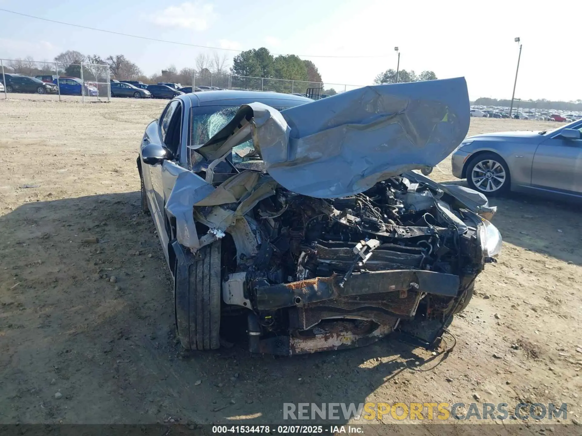 6 Photograph of a damaged car KNAE55LC8N6110483 KIA STINGER 2022