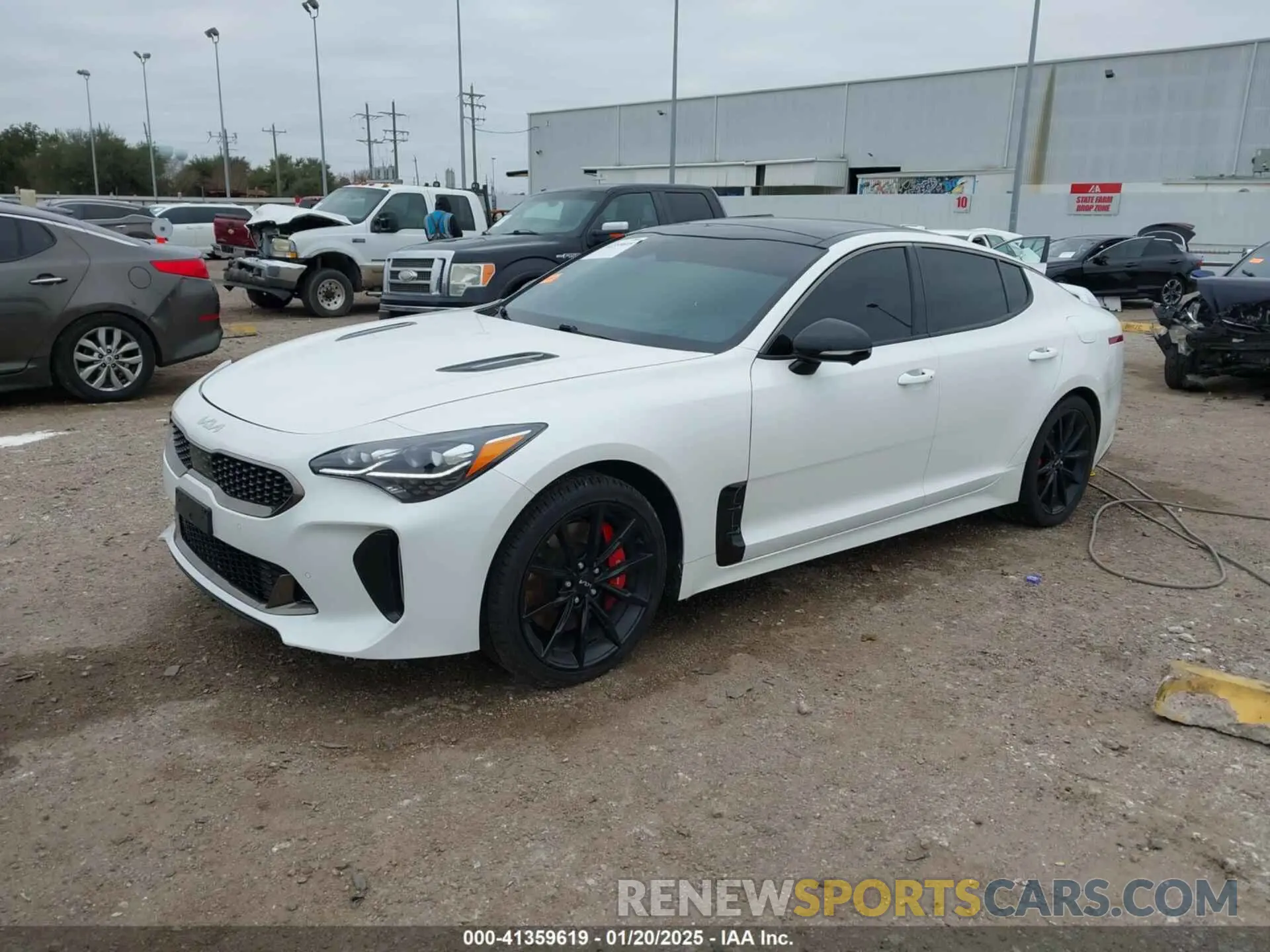 2 Photograph of a damaged car KNAE55LCXN6108962 KIA STINGER 2022
