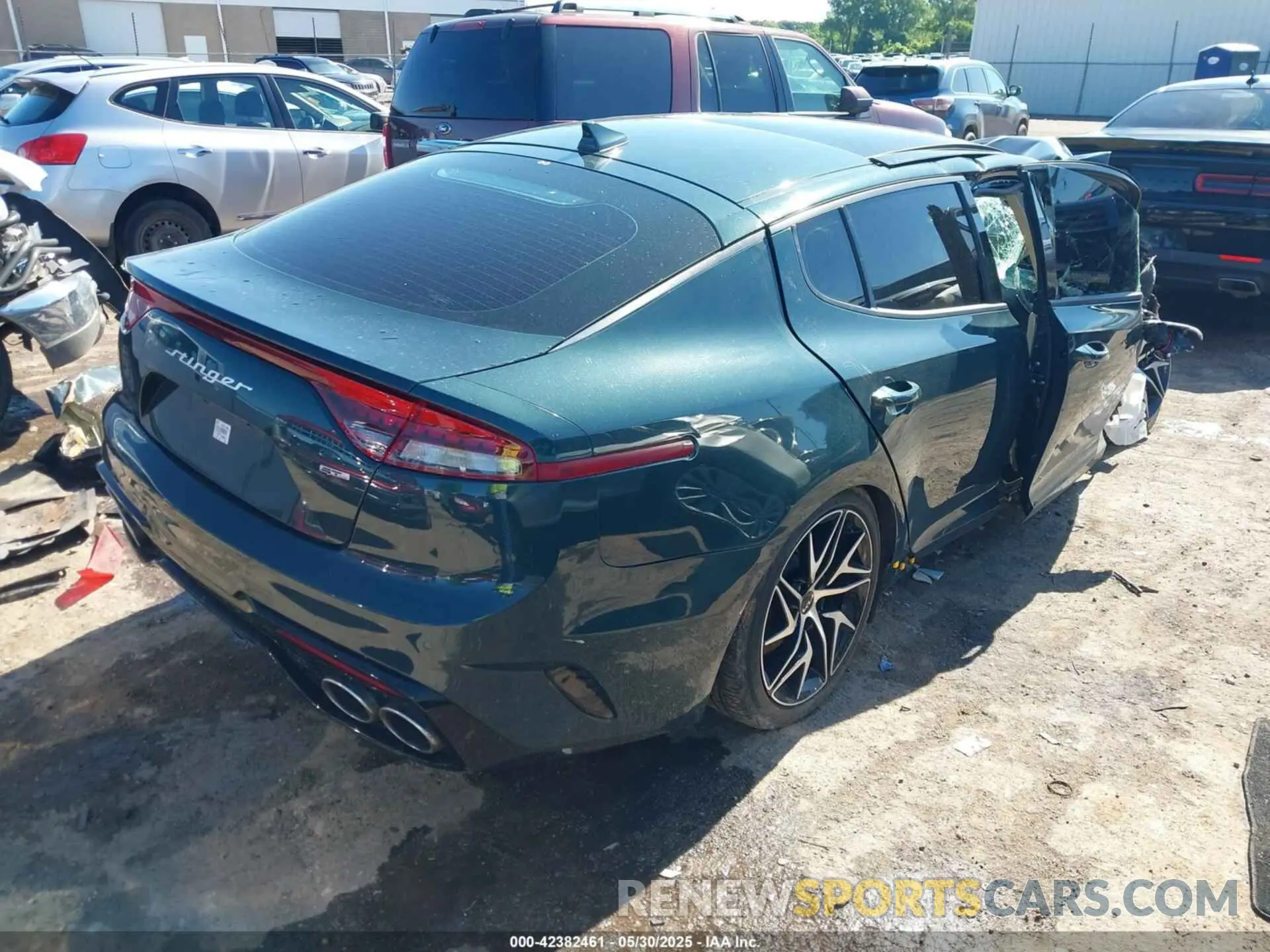 4 Photograph of a damaged car KNAE35LD4P6135270 KIA STINGER 2023