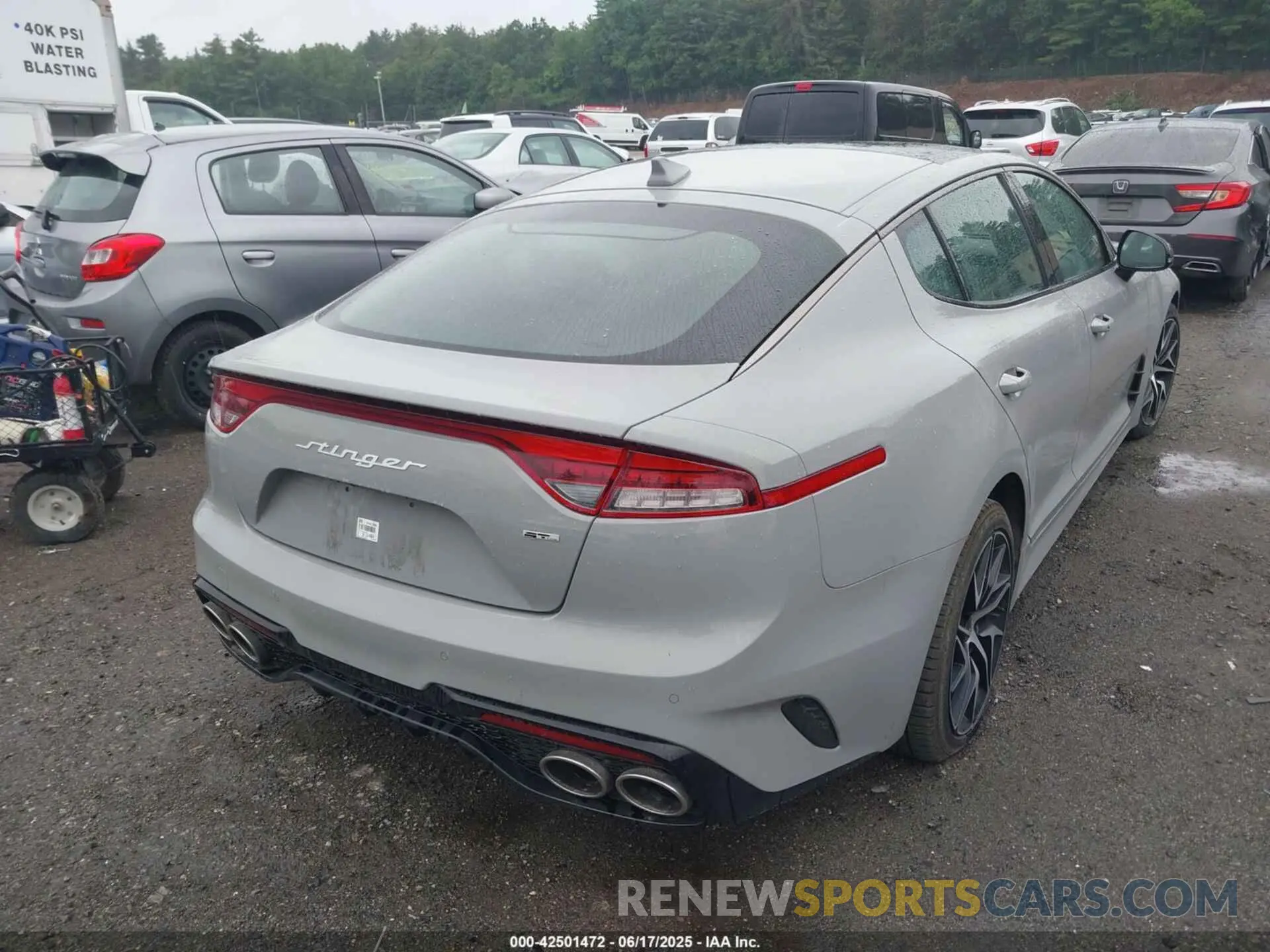 4 Photograph of a damaged car KNAE35LD7P6122920 KIA STINGER 2023