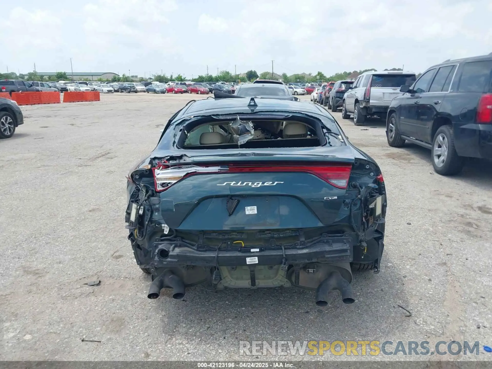 15 Photograph of a damaged car KNAE35LD7P6134887 KIA STINGER 2023