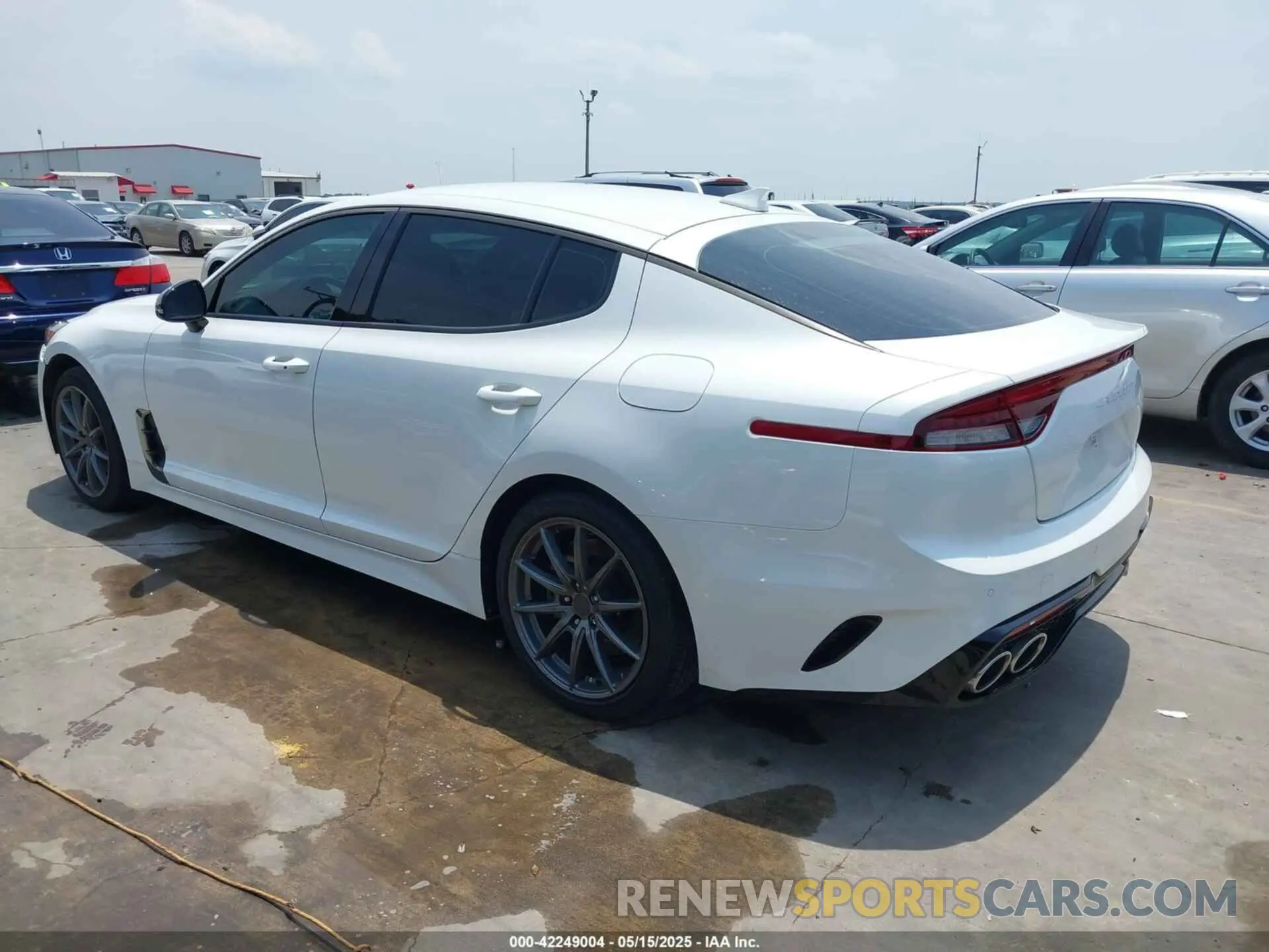3 Photograph of a damaged car KNAE35LD8P6132386 KIA STINGER 2023