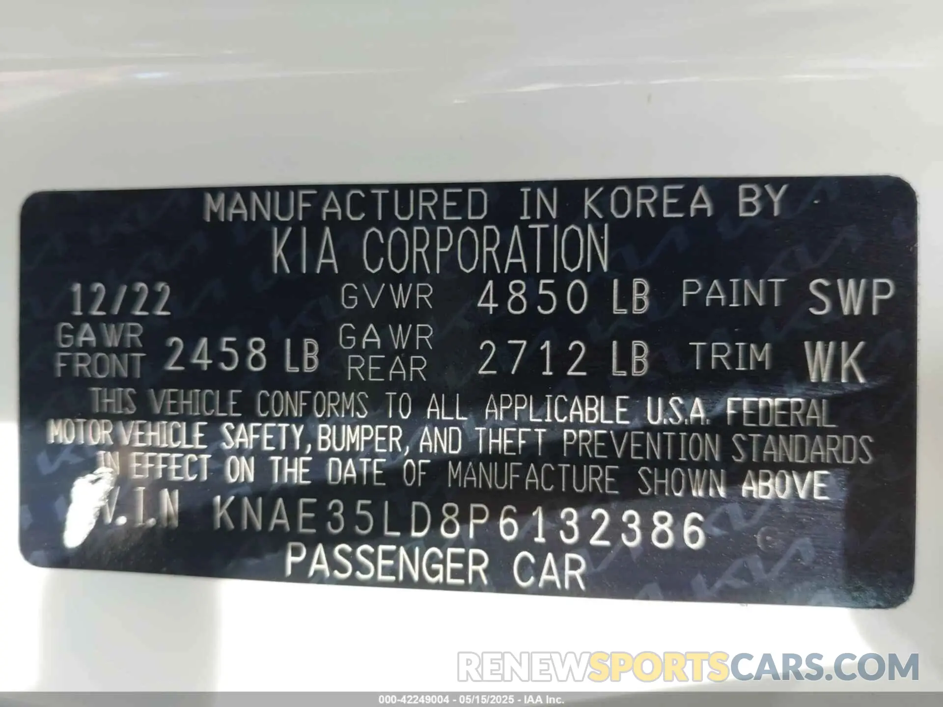 9 Photograph of a damaged car KNAE35LD8P6132386 KIA STINGER 2023