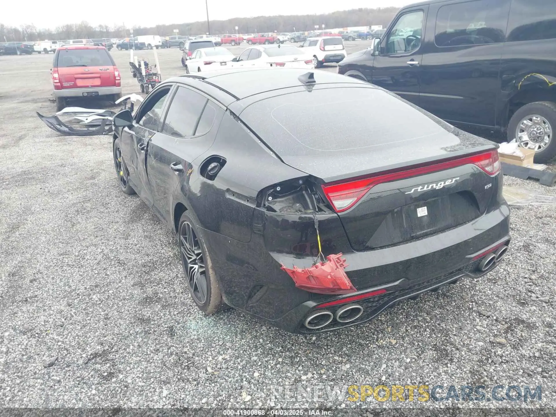 3 Photograph of a damaged car KNAE55LC2P6135737 KIA STINGER 2023