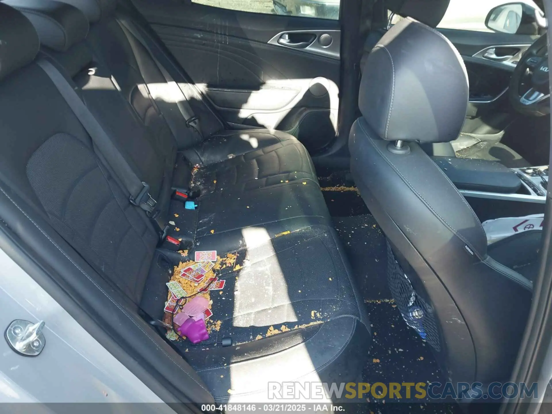 8 Photograph of a damaged car KNAE55LC8P6131689 KIA STINGER 2023