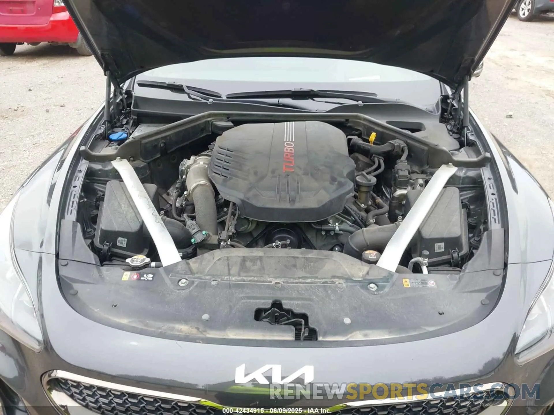 10 Photograph of a damaged car KNAE55LCXP6135209 KIA STINGER 2023