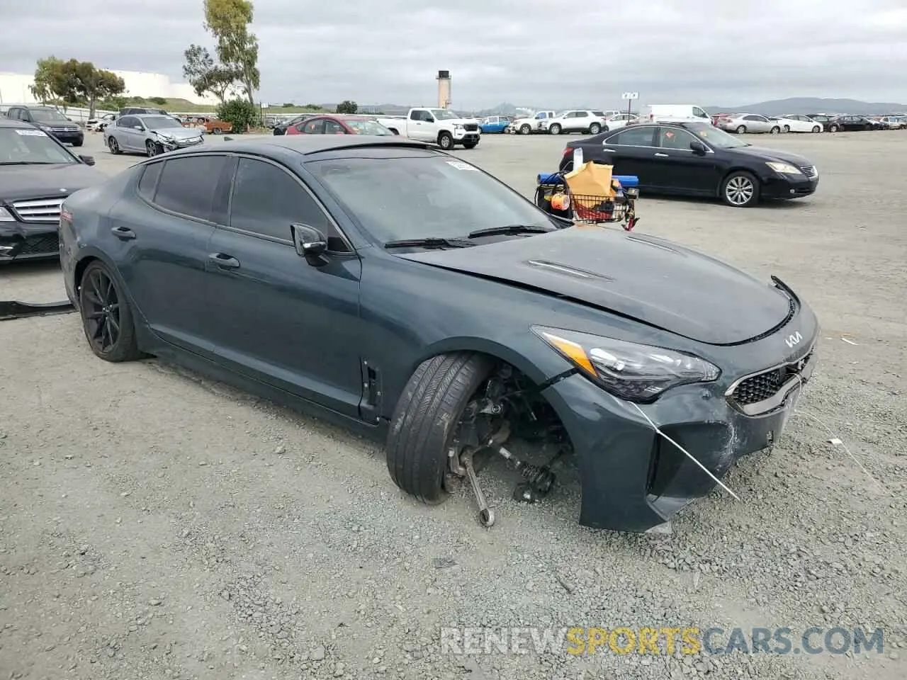 4 Photograph of a damaged car KNAE55LCXP6136344 KIA STINGER 2023