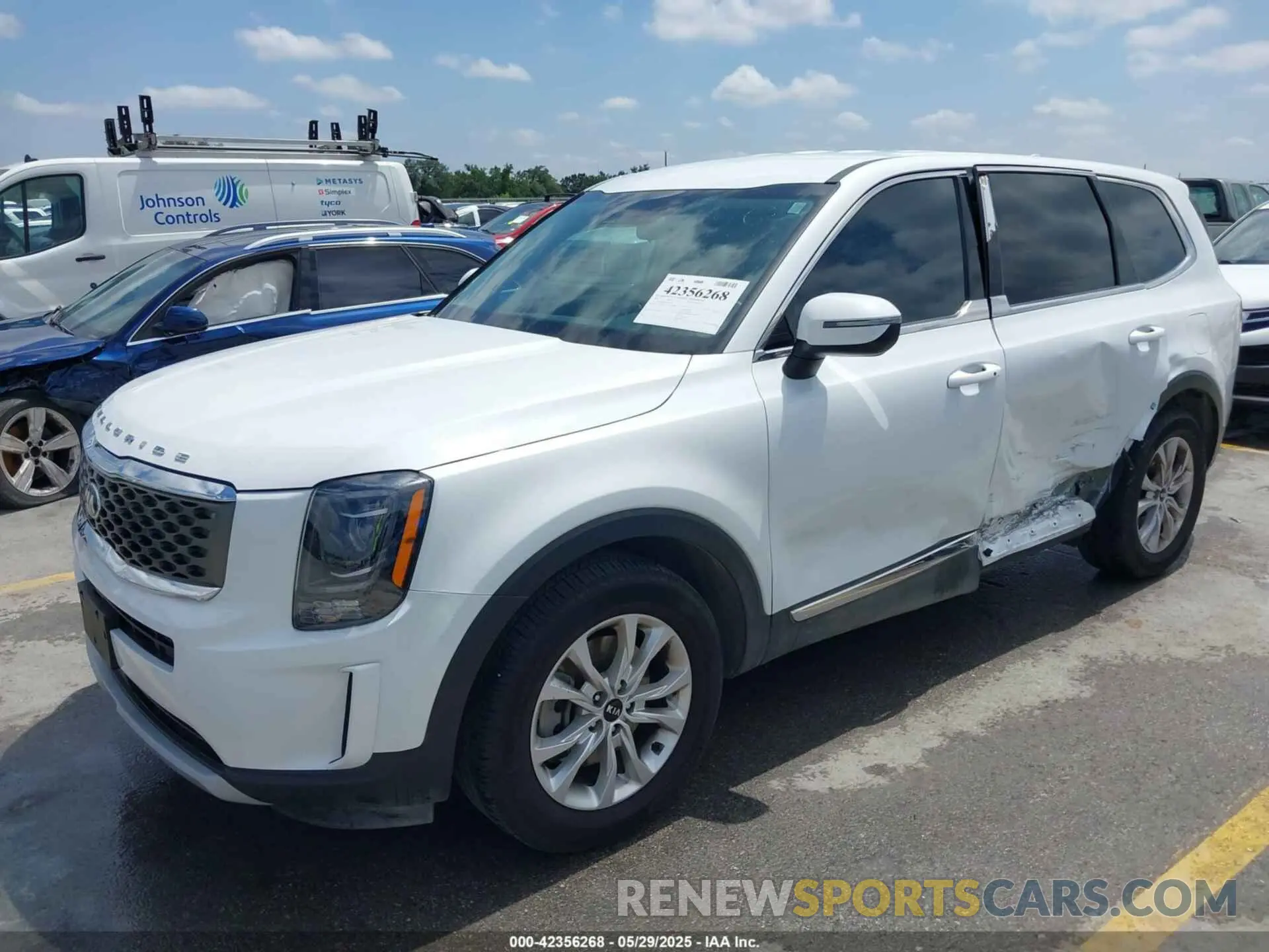 2 Photograph of a damaged car 5XYP24HC0LG017040 KIA TELLURIDE 2020