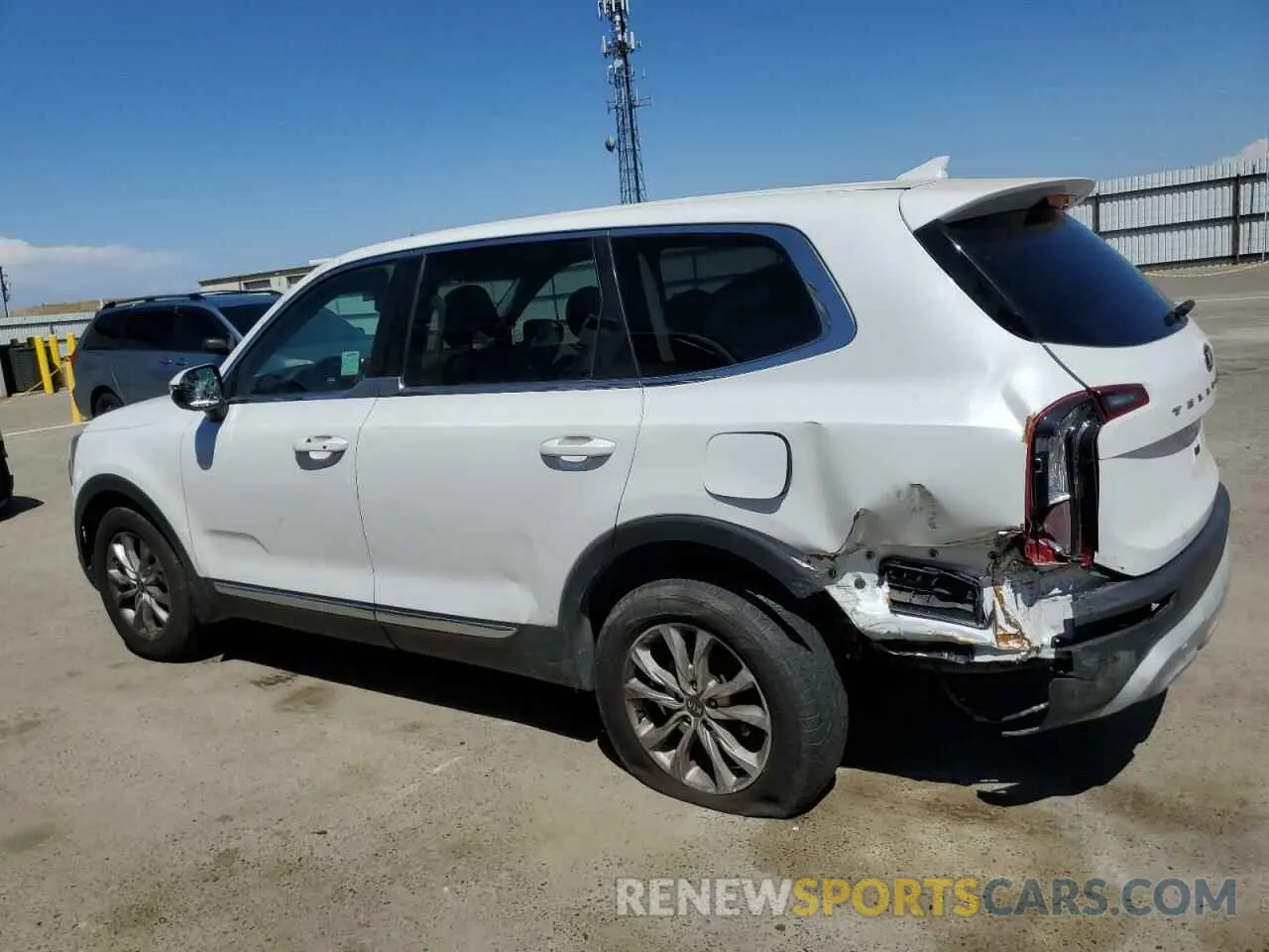 2 Photograph of a damaged car 5XYP24HC6LG015549 KIA TELLURIDE 2020
