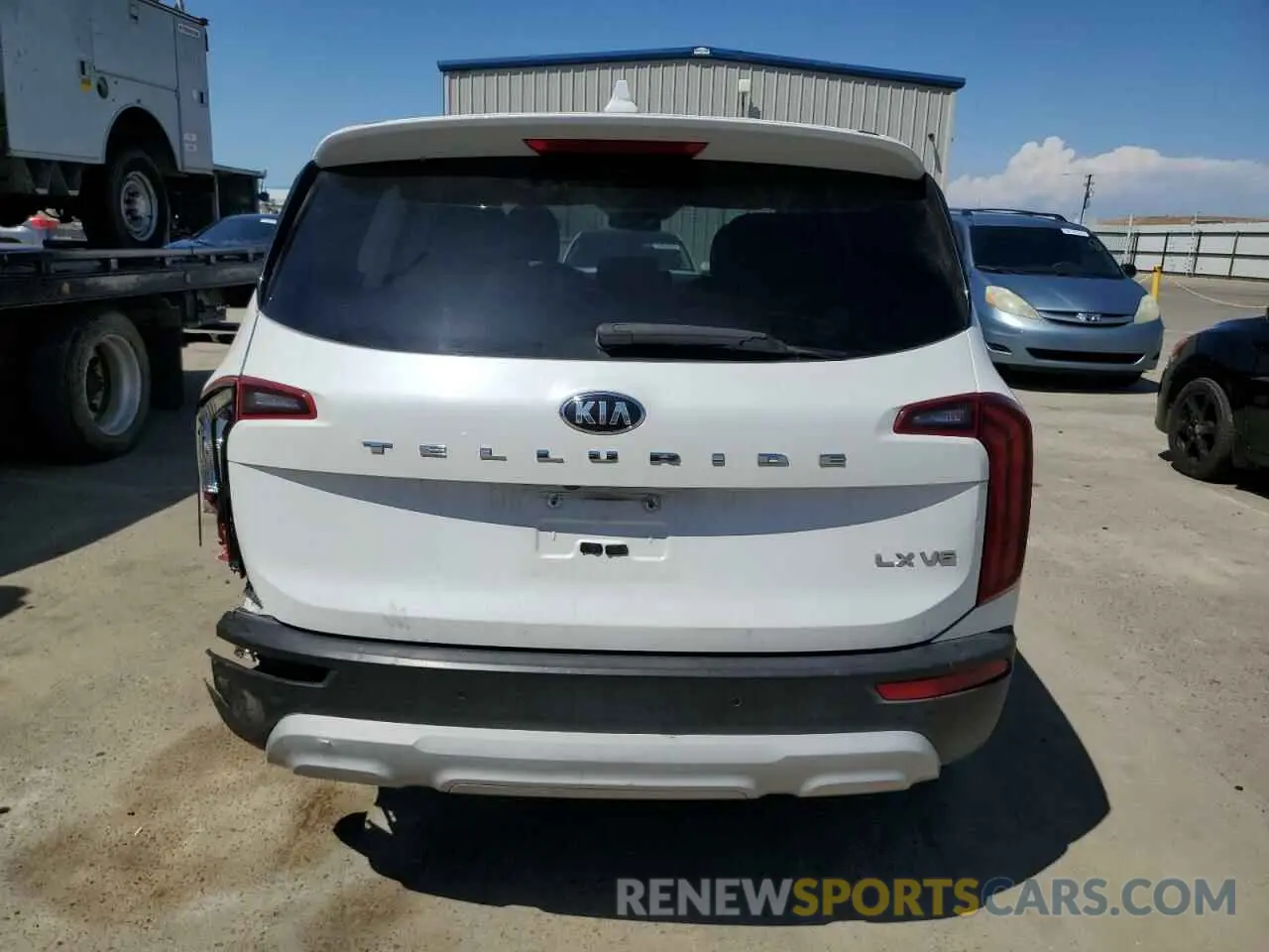 6 Photograph of a damaged car 5XYP24HC6LG015549 KIA TELLURIDE 2020