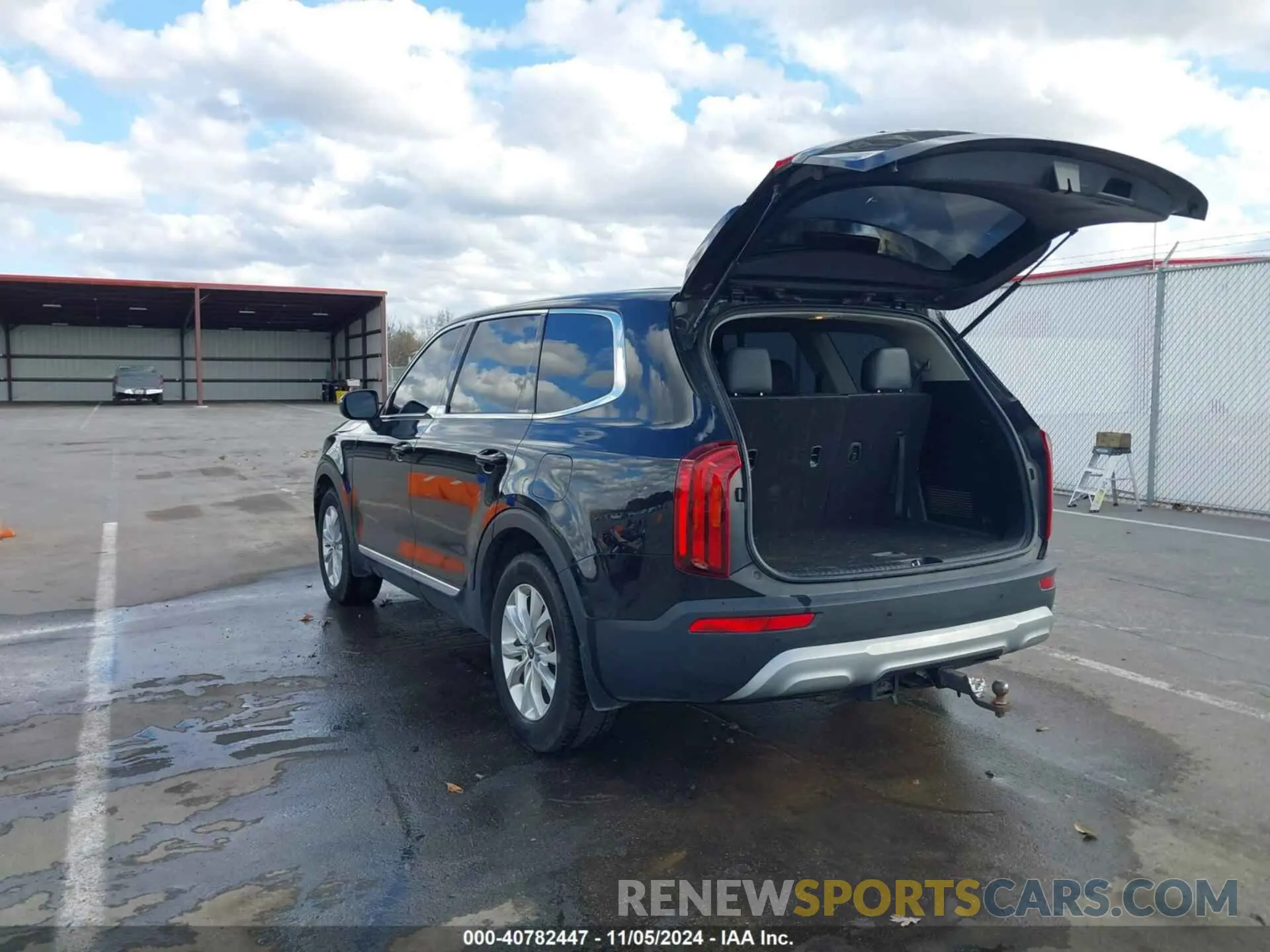 3 Photograph of a damaged car 5XYP24HCXLG028711 KIA TELLURIDE 2020