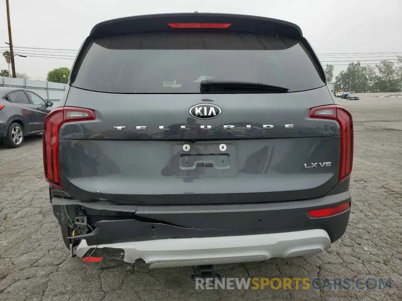 6 Photograph of a damaged car 5XYP24HCXLG092182 KIA TELLURIDE 2020