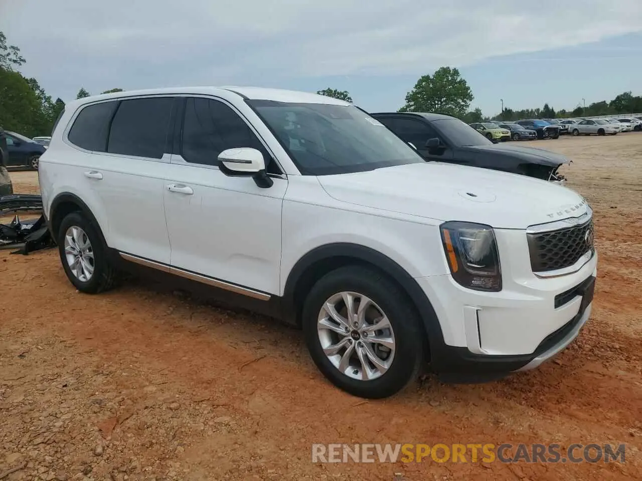 4 Photograph of a damaged car 5XYP2DHC0LG016857 KIA TELLURIDE 2020
