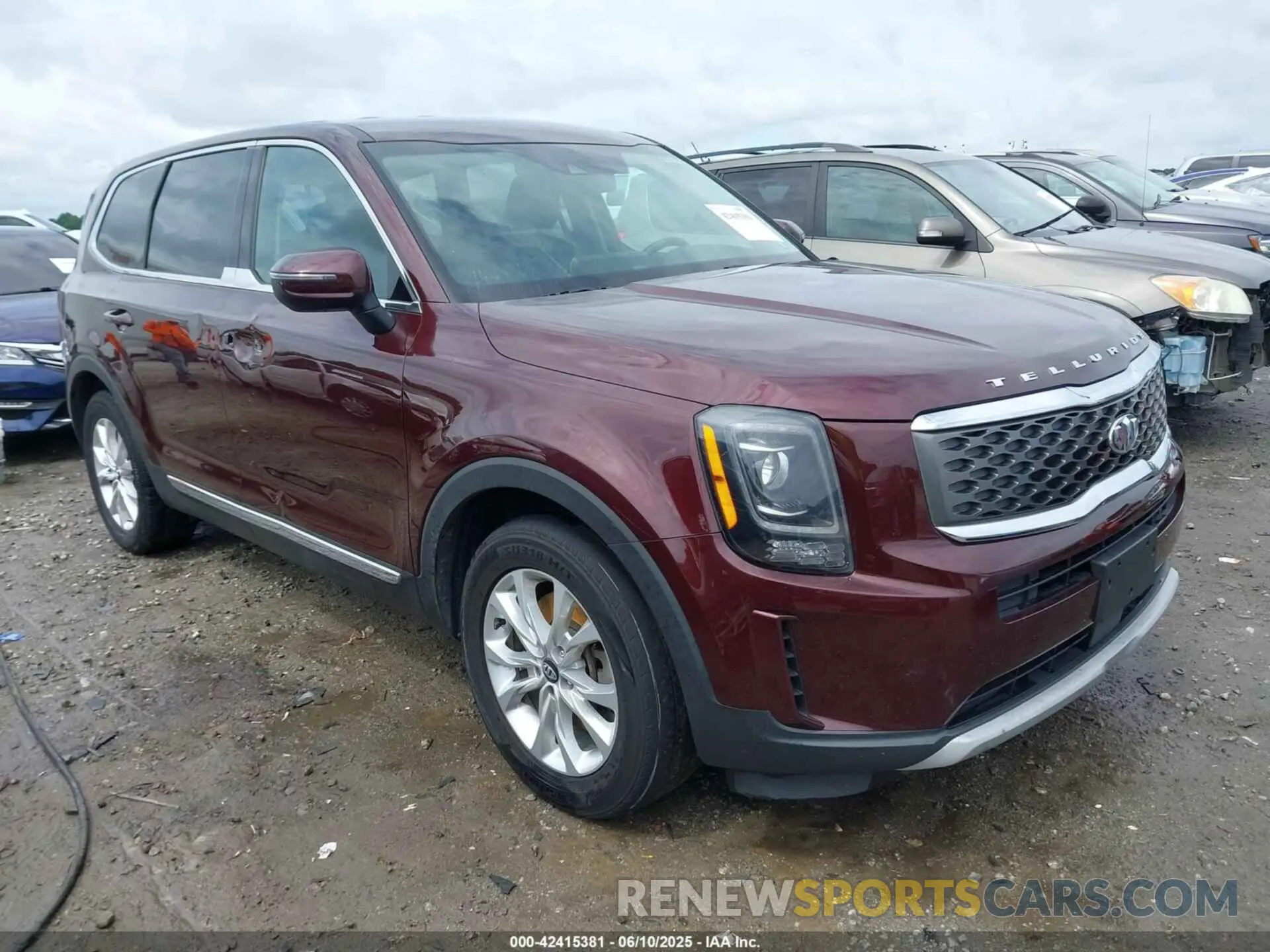 1 Photograph of a damaged car 5XYP2DHC4LG015923 KIA TELLURIDE 2020
