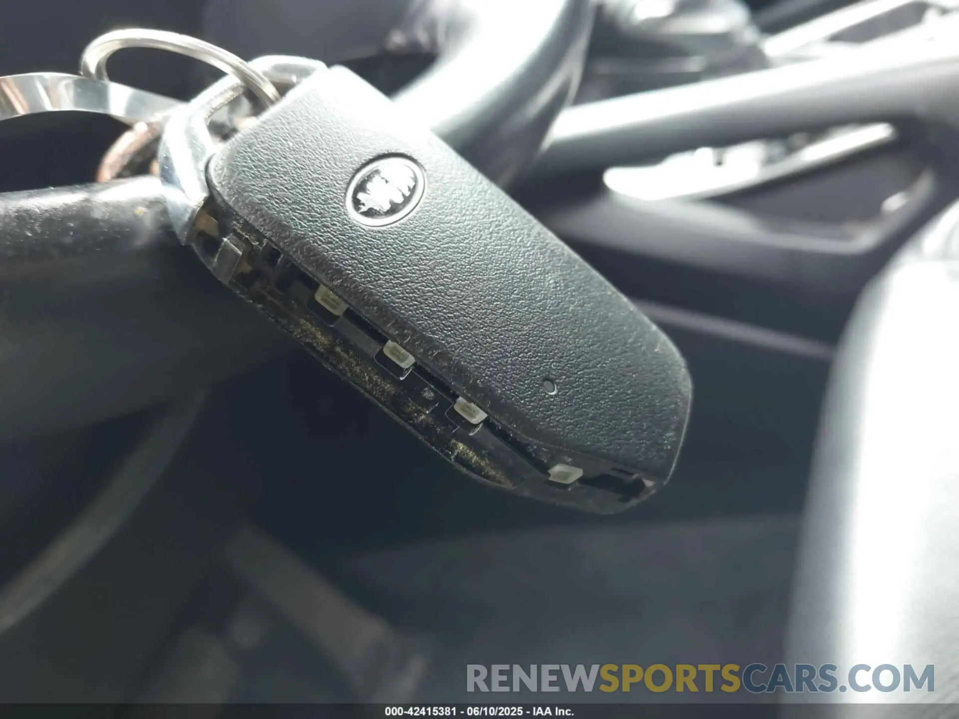 11 Photograph of a damaged car 5XYP2DHC4LG015923 KIA TELLURIDE 2020