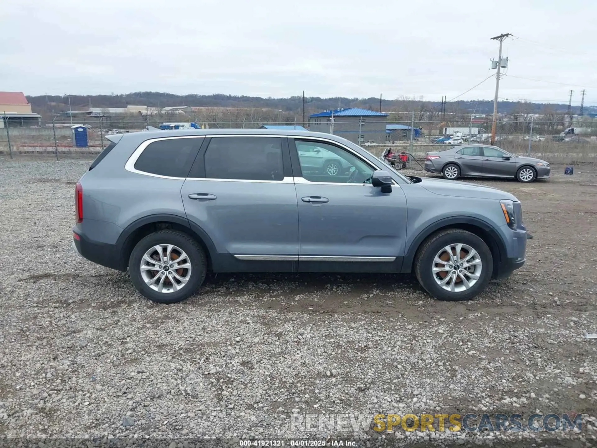 13 Photograph of a damaged car 5XYP2DHC7LG048995 KIA TELLURIDE 2020