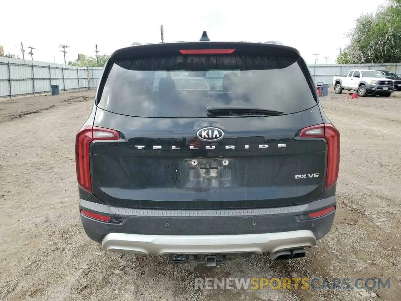 6 Photograph of a damaged car 5XYP34HC1LG047435 KIA TELLURIDE 2020