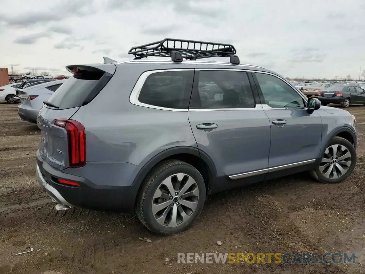 3 Photograph of a damaged car 5XYP34HC6LG082455 KIA TELLURIDE 2020