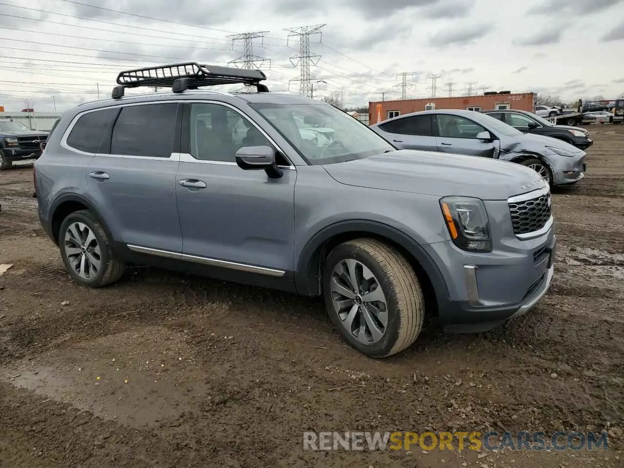 4 Photograph of a damaged car 5XYP34HC6LG082455 KIA TELLURIDE 2020