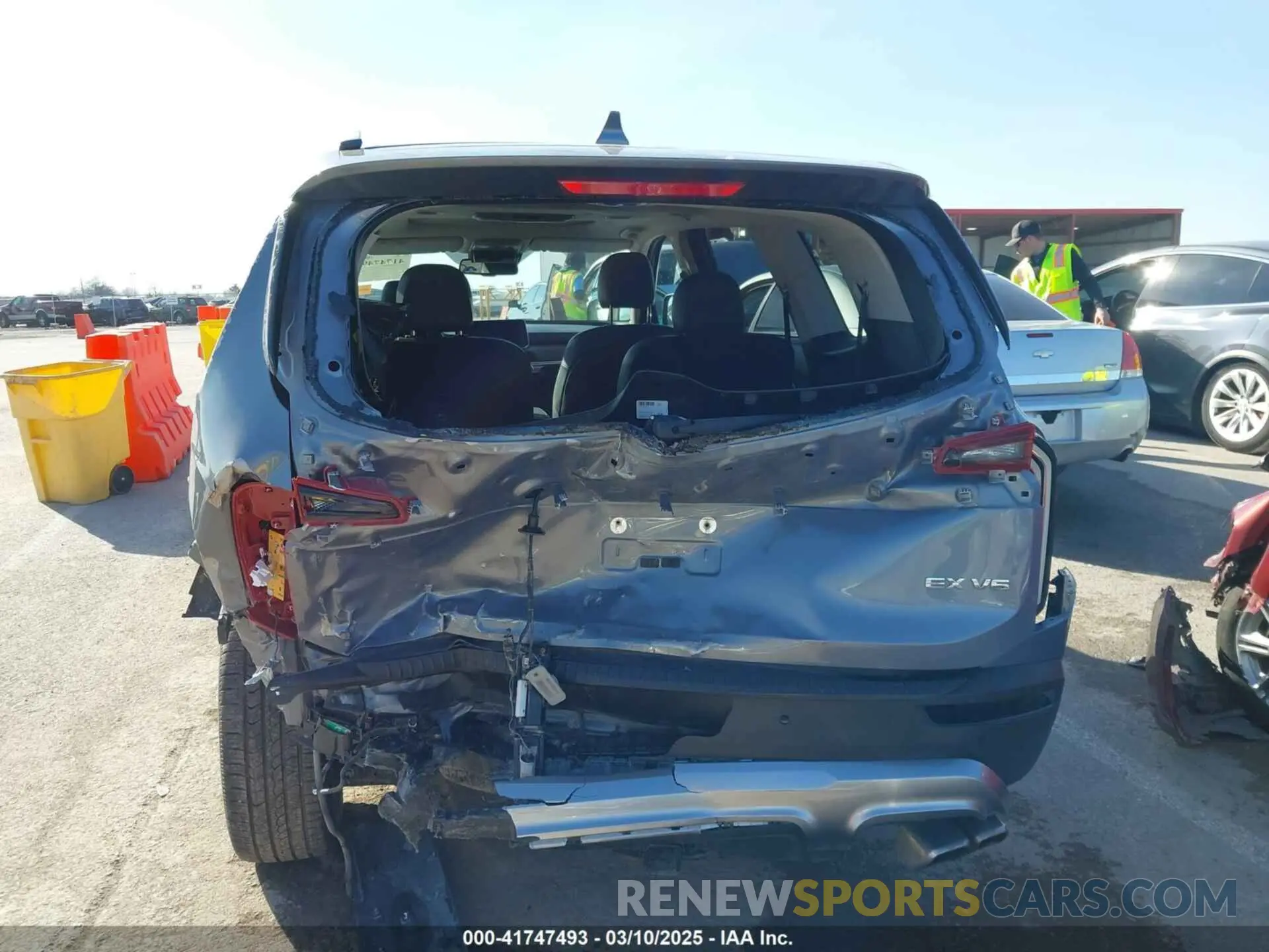 16 Photograph of a damaged car 5XYP34HC6LG086196 KIA TELLURIDE 2020