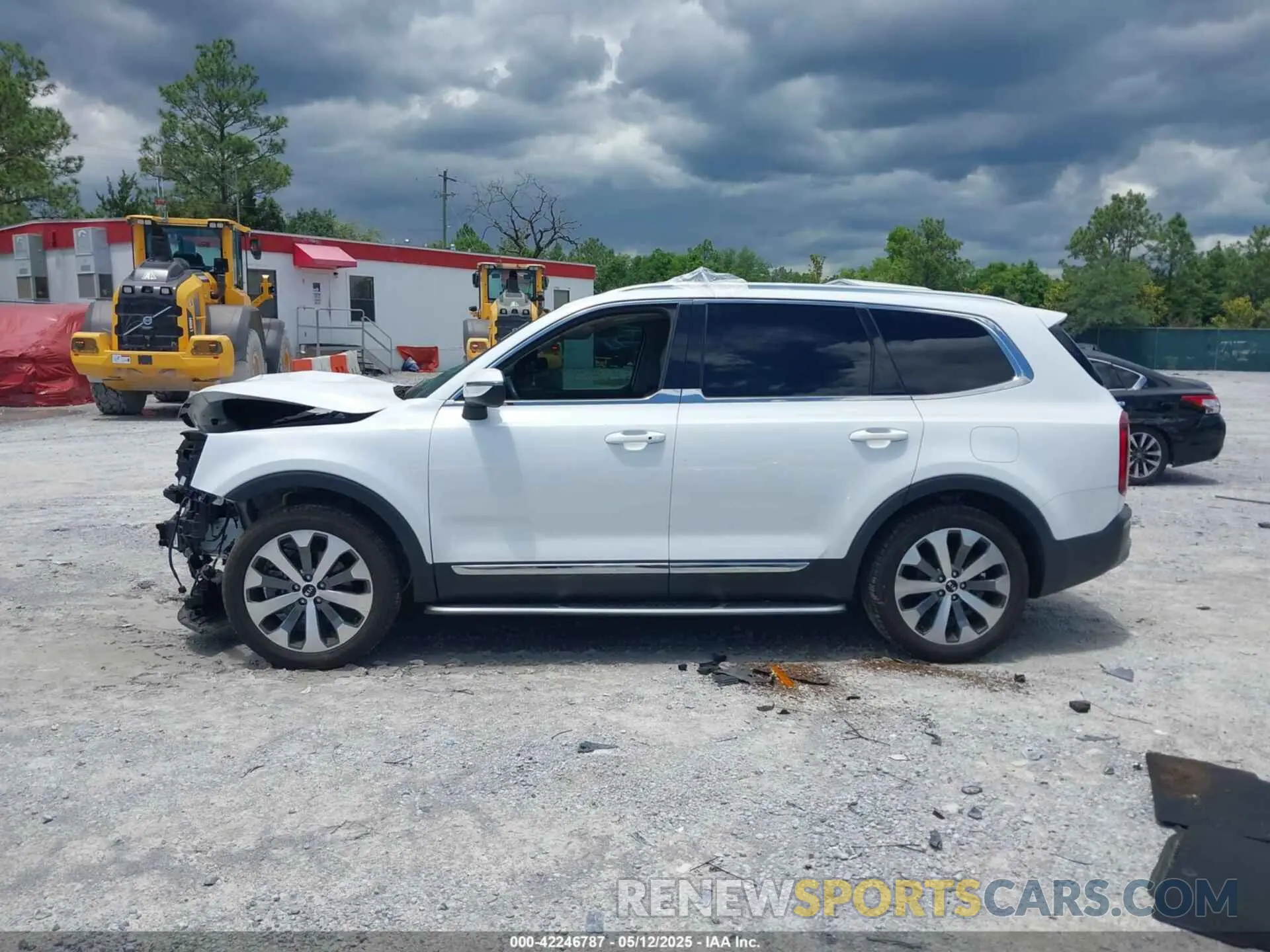 15 Photograph of a damaged car 5XYP34HC7LG074039 KIA TELLURIDE 2020