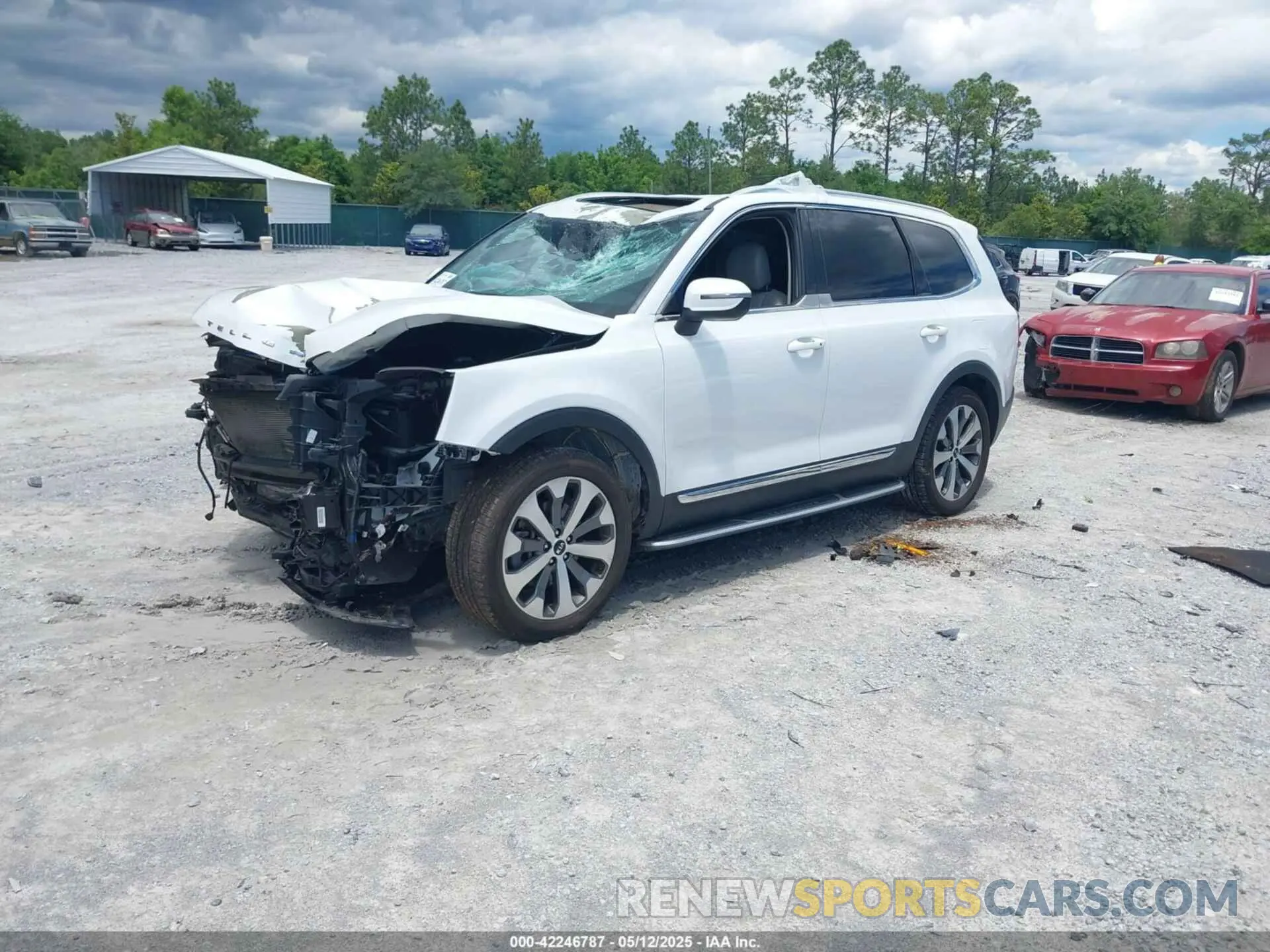 2 Photograph of a damaged car 5XYP34HC7LG074039 KIA TELLURIDE 2020