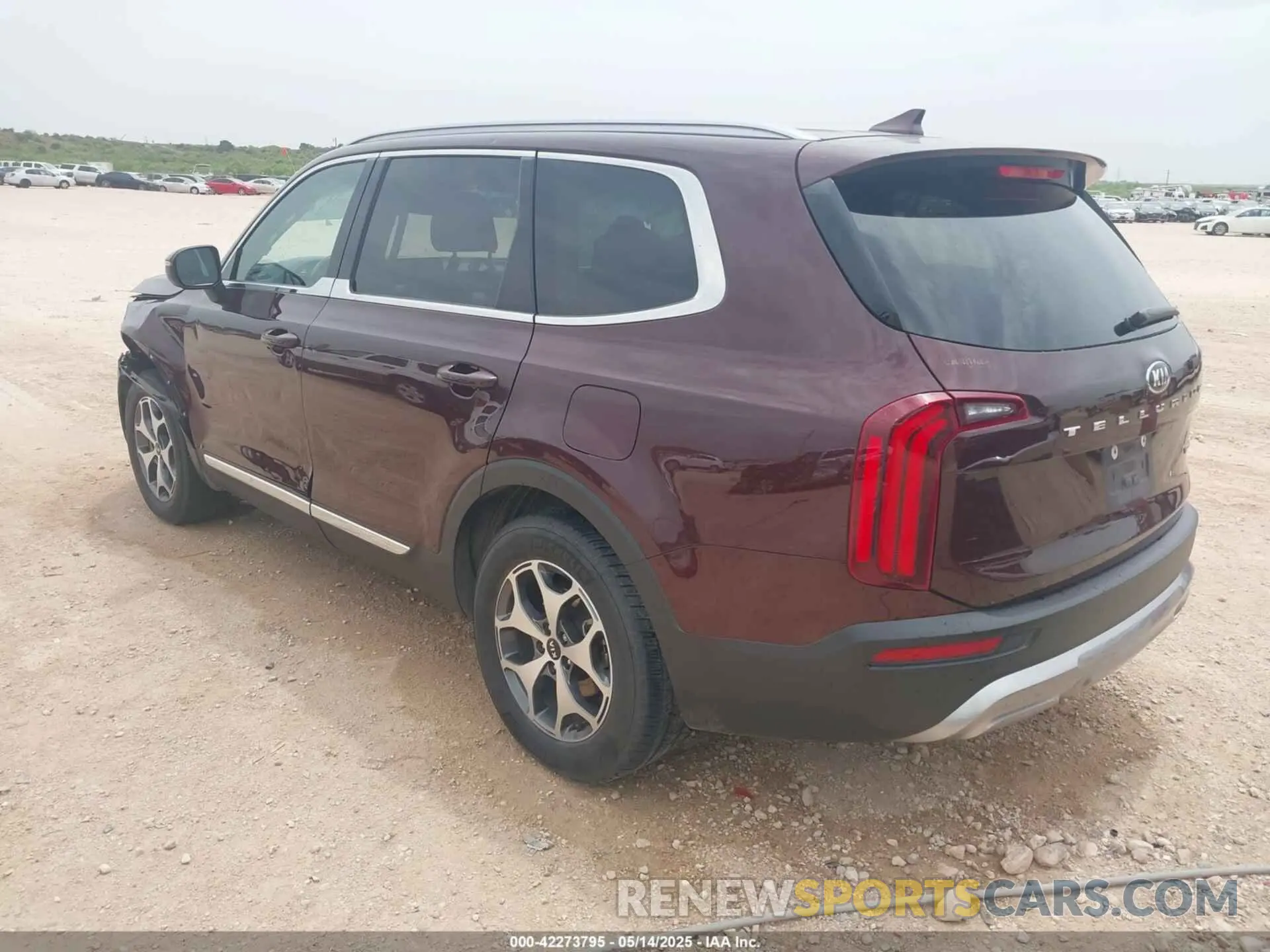 3 Photograph of a damaged car 5XYP34HC9LG001173 KIA TELLURIDE 2020