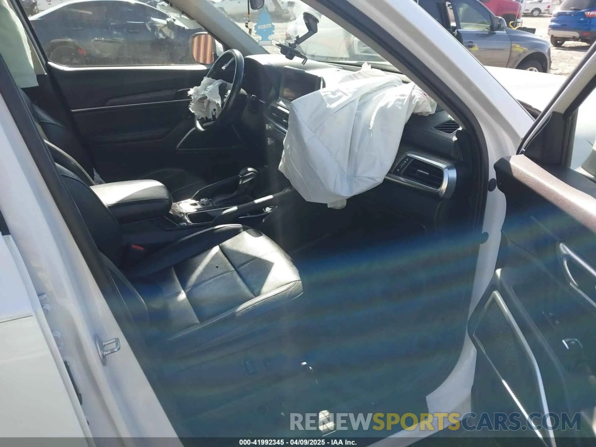 5 Photograph of a damaged car 5XYP34HCXLG071376 KIA TELLURIDE 2020