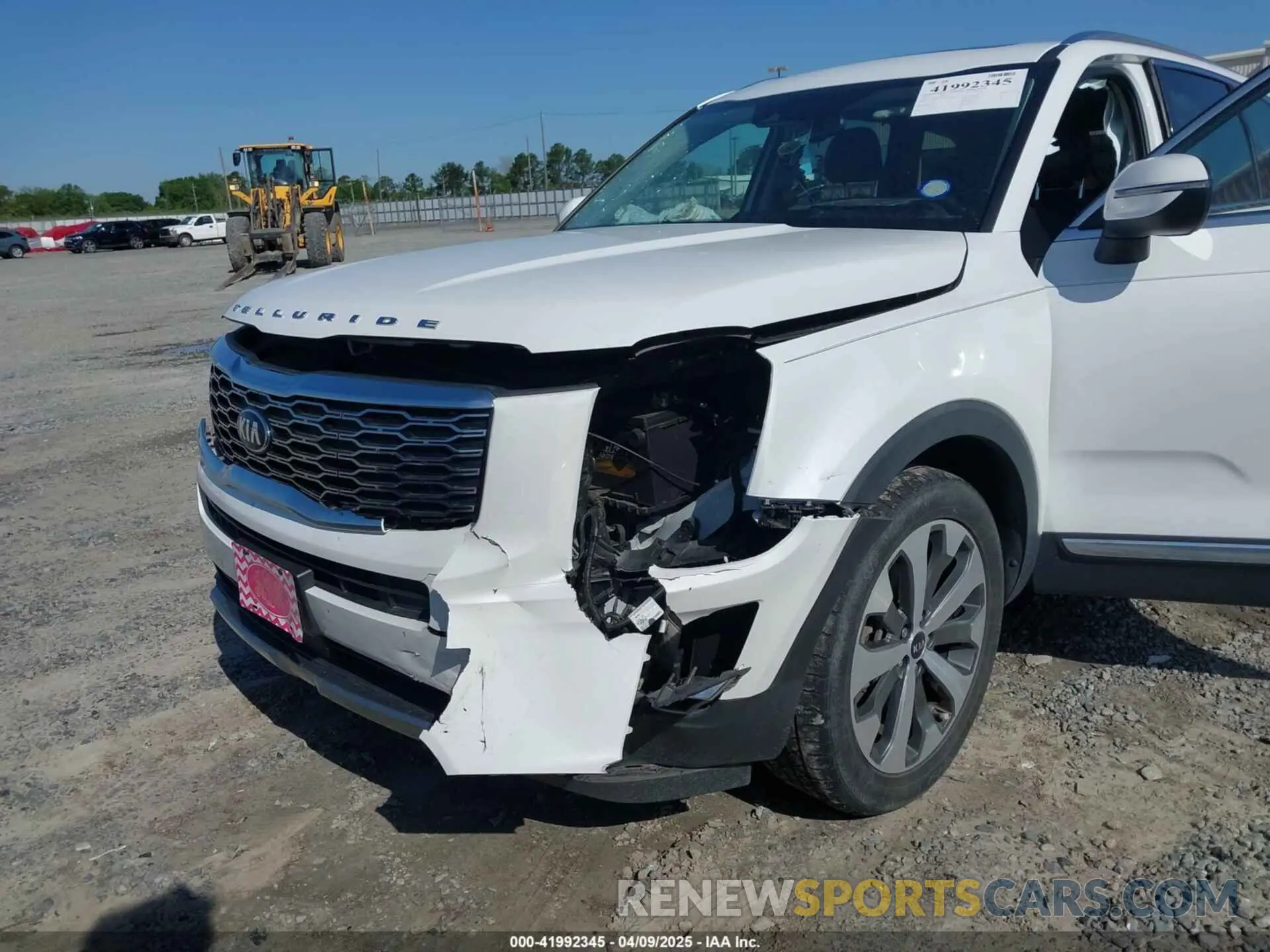6 Photograph of a damaged car 5XYP34HCXLG071376 KIA TELLURIDE 2020