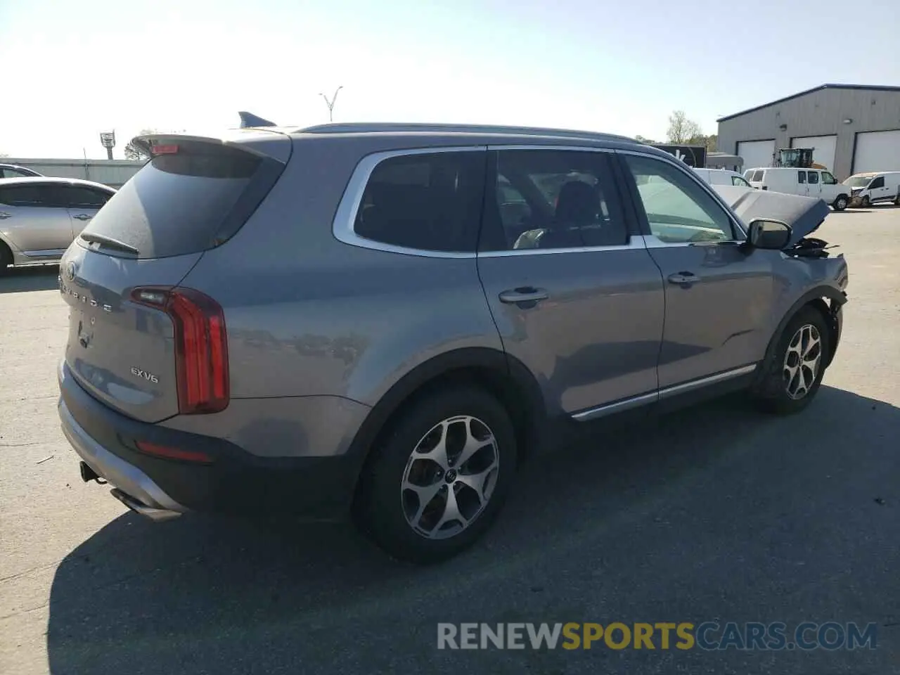3 Photograph of a damaged car 5XYP3DHC0LG023031 KIA TELLURIDE 2020