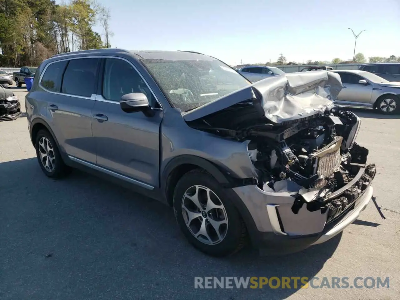 4 Photograph of a damaged car 5XYP3DHC0LG023031 KIA TELLURIDE 2020
